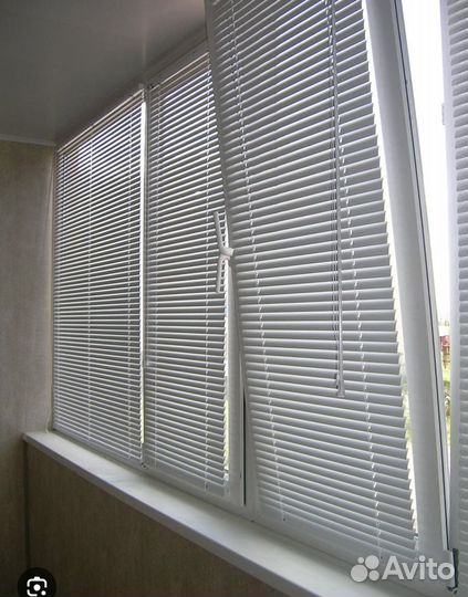 Жалюзи горизонтальные бу