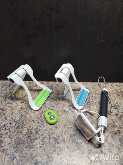 Селфи палка, блютуз пульт, подставка для телефона