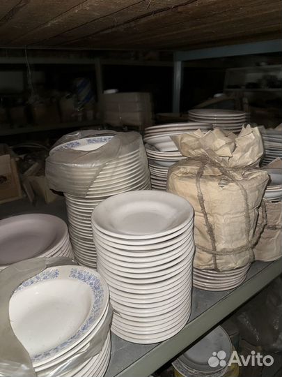 Посуда тарелки