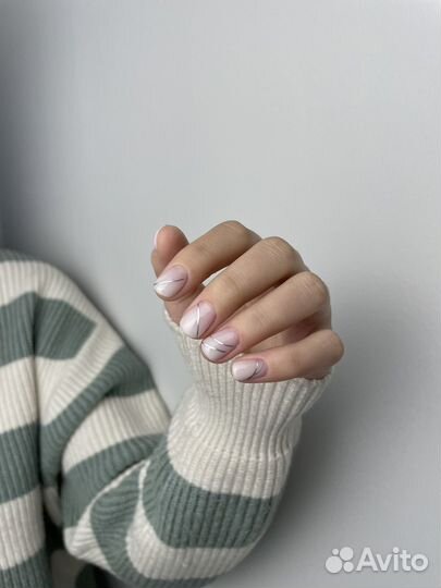 Маникюр Солнечный город Английская Миля