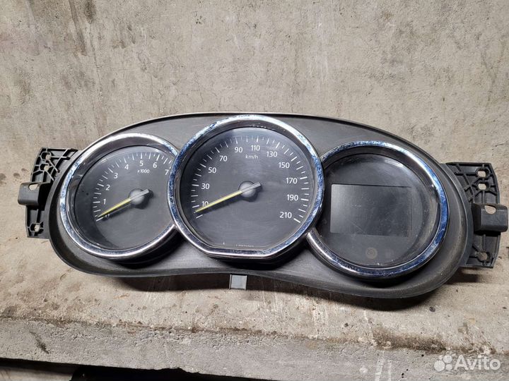 Приборная панель Renault logan 2