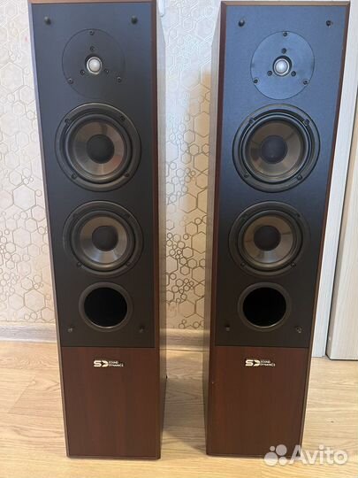 Акустические колонки напольные Sound Dynamics