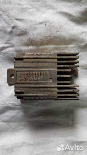 Блок управления вентилятором Mercedes-Benz E-klass