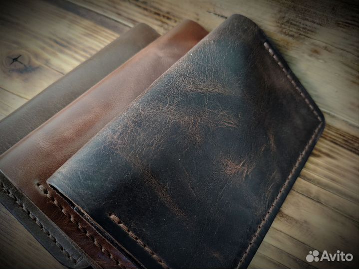 Кожаная обложка на паспорт