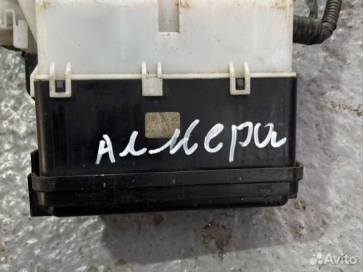 Блок предохранителей Nissan Almera N16 qg13de