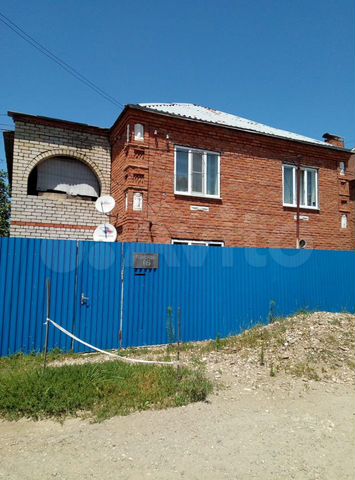 Дом 235 м² на участке 5 сот.