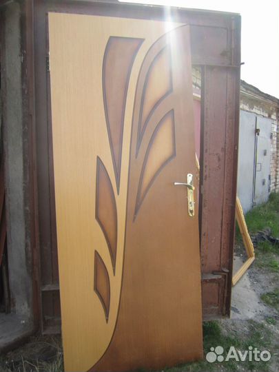 Дверь с коробкой