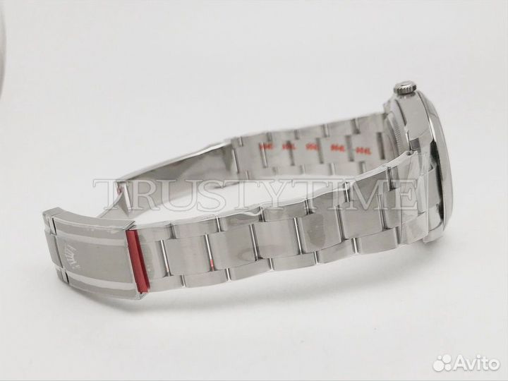 Часы Rolex Oyster Perpetual 36mm 126000-0004