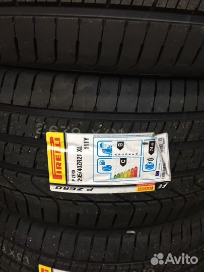 Pirelli P Zero 295/40 R21