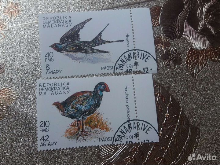 Почтовые марки серии Дикие птицы