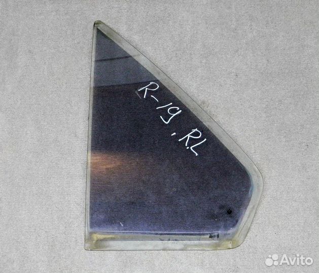 Стекло двери задней левой неподвижное Renault 19 9