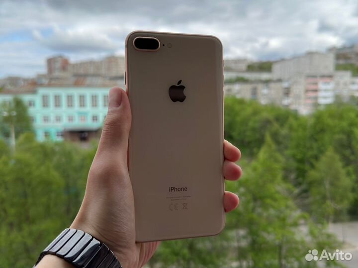 iPhone 8+ 64gb Золотой
