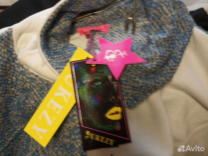 Толстовка фирменная.Bukezi 52-54р новая Турциина
