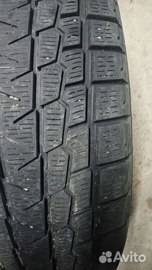 Yokohama Ice Guard G075 235/55 R18 и 235/55 R18 100Q