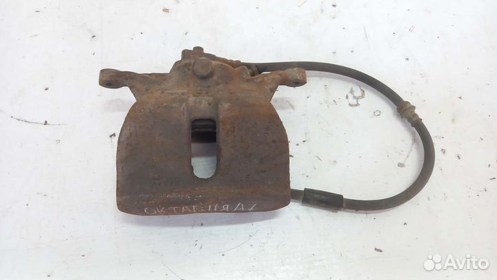 Суппорт передний левый Skoda Octavia A7