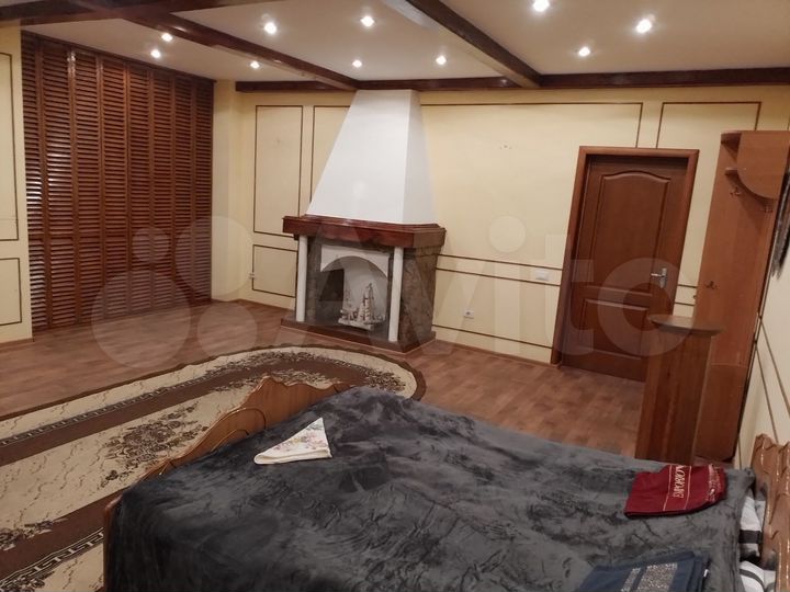 Комната 50 м² в 1-к., 2/4 эт.