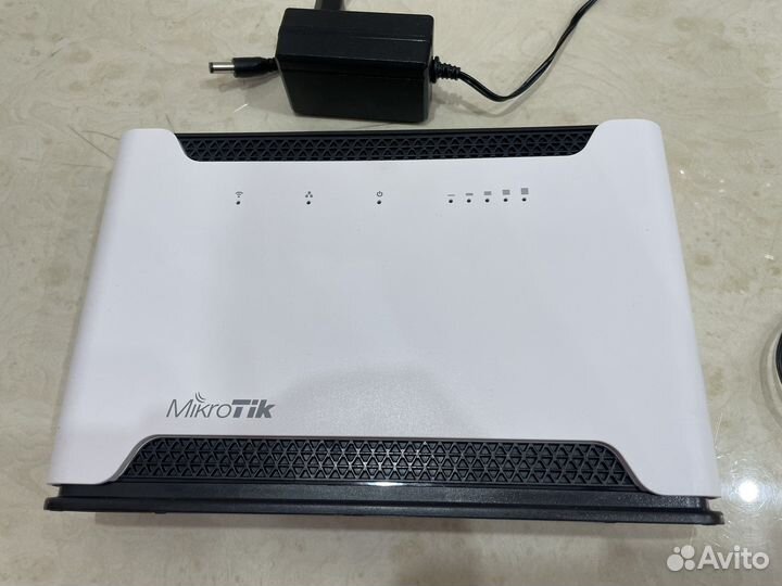 Роутер Mikrotik Chateau LTE12