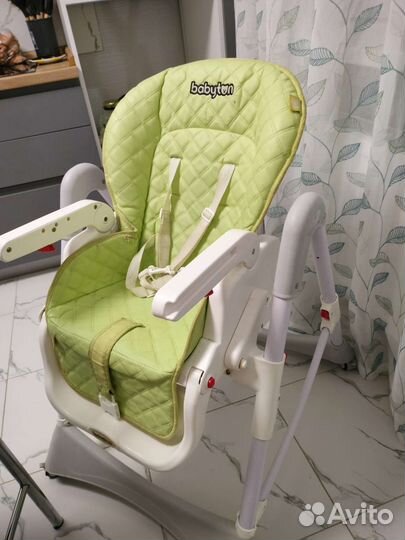 Стульчик для кормления babyton