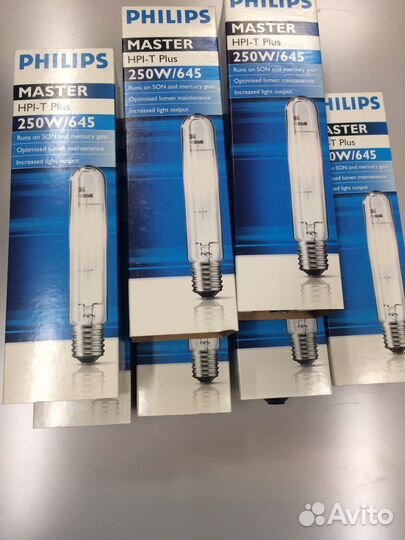 Лампа master HPI-T Plus 250W/645 E40