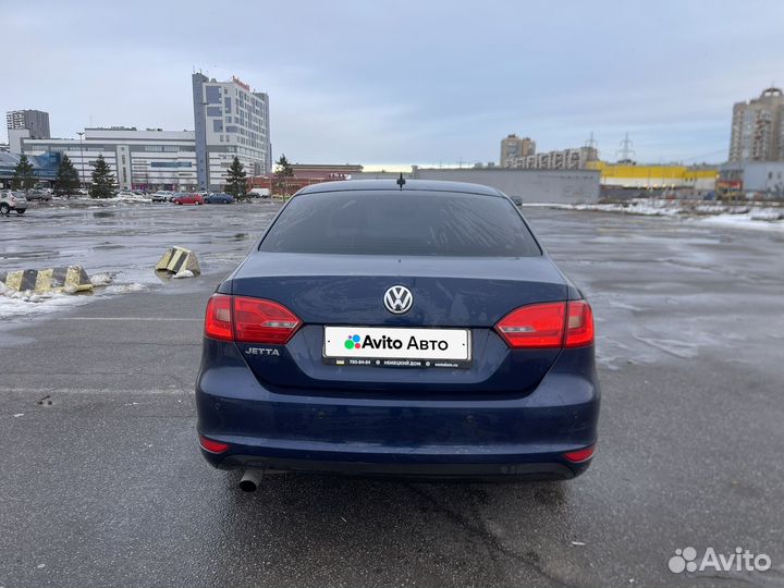 Volkswagen Jetta 1.6 AT, 2012, 260 000 км