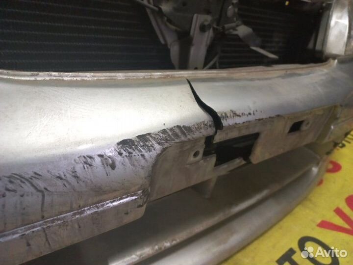 Бампер передний Nissan Primera P11 1995-1997