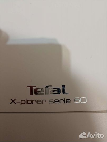 Робот пылесос X-plorer Serie 60 состояние нового