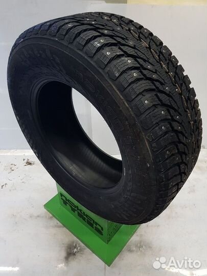 Nokian Tyres Hakkapeliitta 9 SUV 295/35 R21 107T