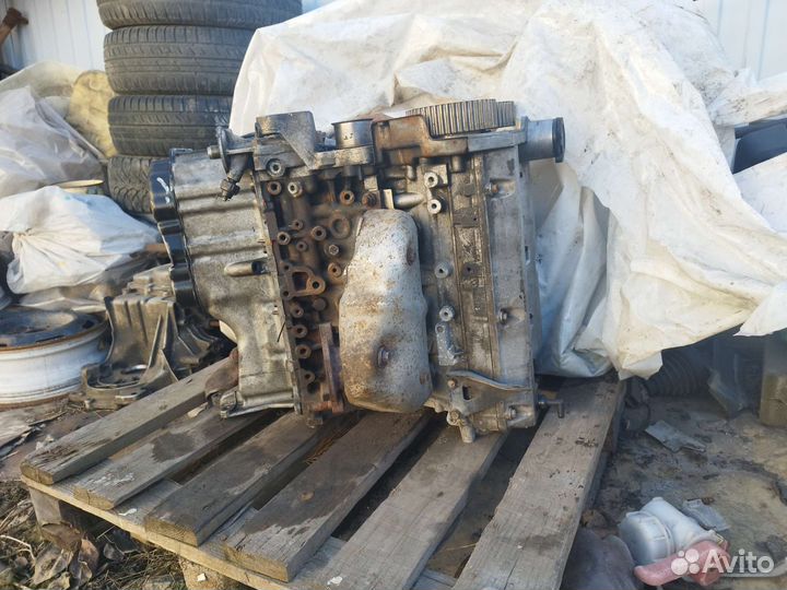 Двигатель в разбор Mitsubishi diamante 6g73gdi