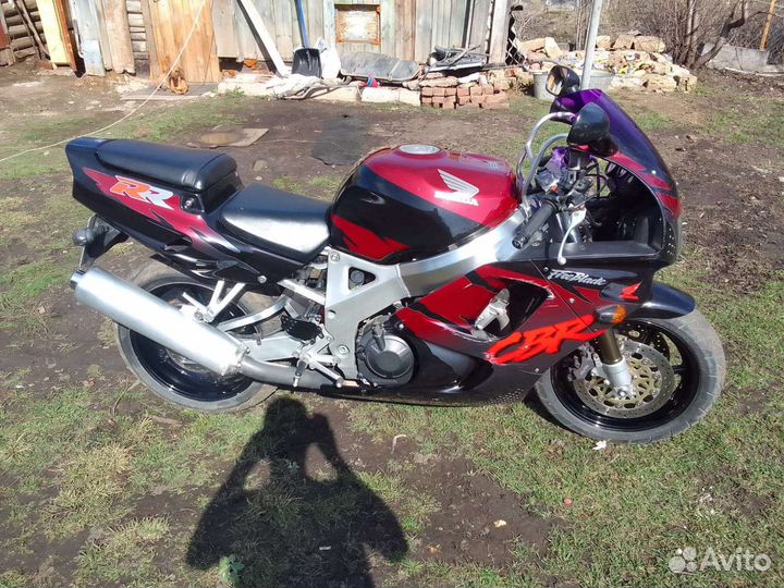 Honda SBR900rr Fireblade