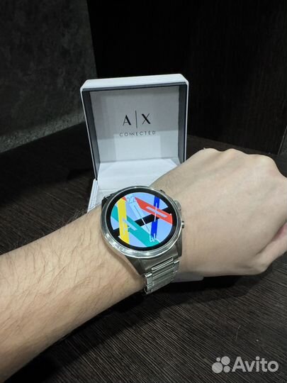 Смарт часы Armani Exchange