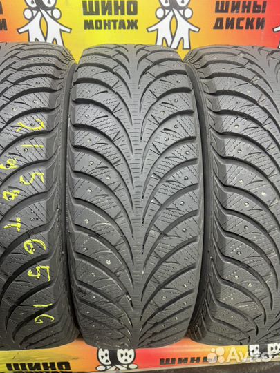 Sava Eskimo Stud 215/65 R16 98T