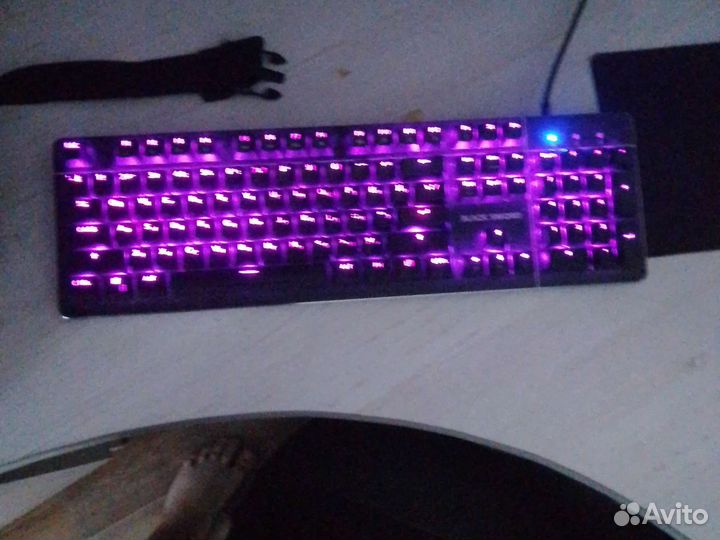 Игровая клавиатура механическая