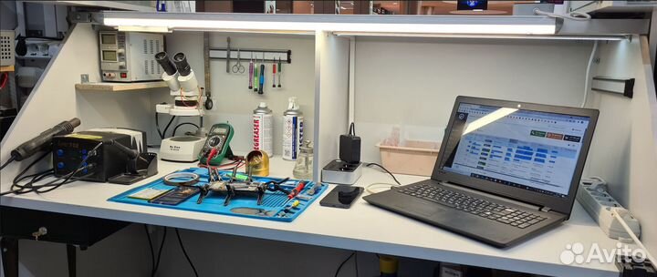 Мастер по ремонту телефонов, ноутбуков с окладом