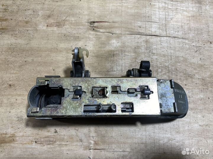 Ручка наружная Audi A6 C5 R166