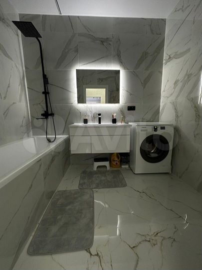 2-к. квартира, 60 м², 5/21 эт.