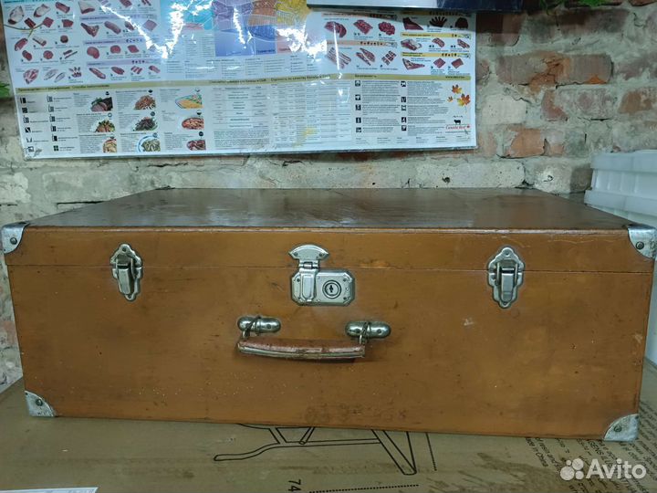 Деревянный чемодан СССР