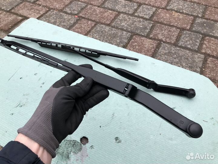 Дворники щетки на Audi A6 C4