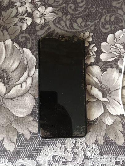 Samsung Galaxy A50, 4/64 ГБ