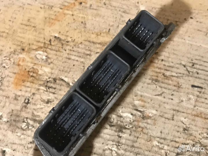 Эбу мозги двс K4M760 Renault Megane Scenic 2 МКПП