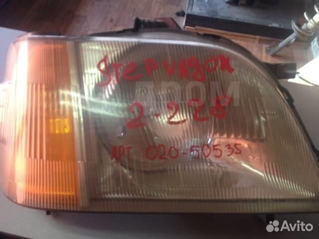 Фара R honda stepwagon RF1