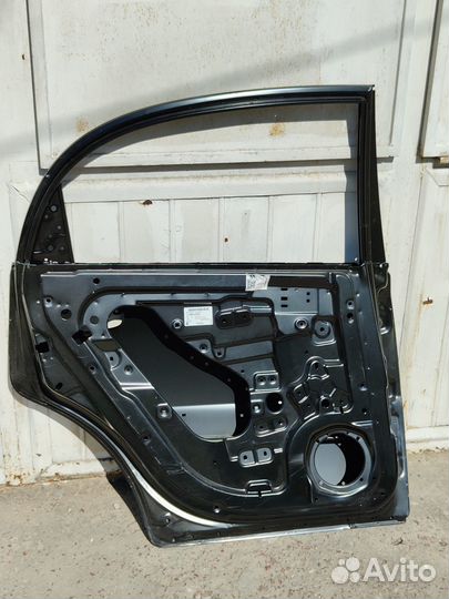 Задняя левая дверь Lacetti хэтчбек 96547675