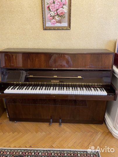 Пианино ronisch de lux 1974 год