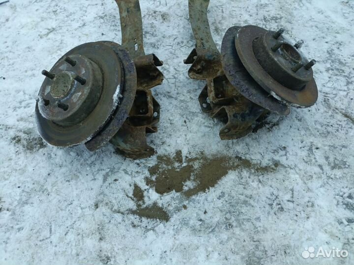 Рычаг задний продольный со ступицей Mazda 3 bk