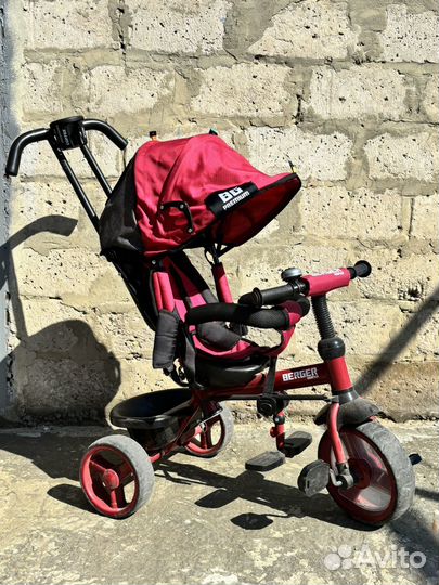 Детский велосипед с ручкой