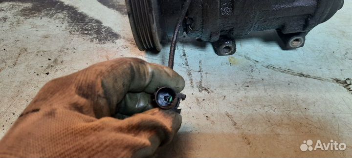 Kia Rio 1 2002 1,5 АКПП Компрессор кондиционера