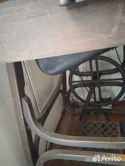 Швейная машинка