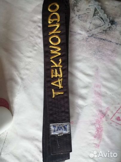 Костюм для тхэквондо