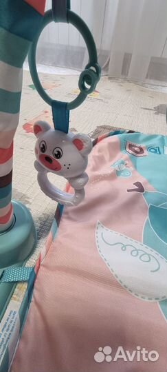 Развивающий коврик с пианино