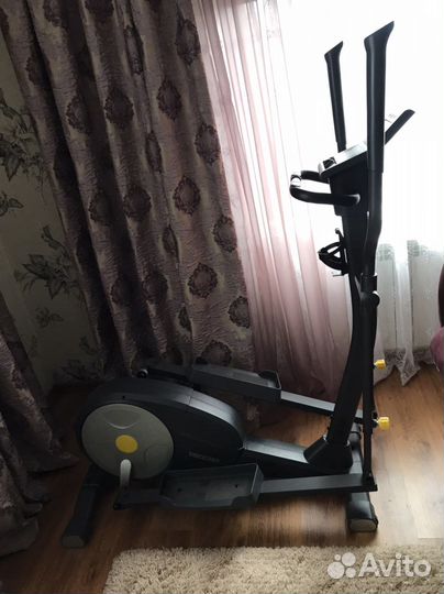 Эллиптический тренажер torneo Exa Motion