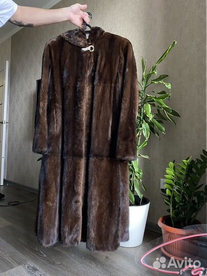 Шуба норковая с капюшоном